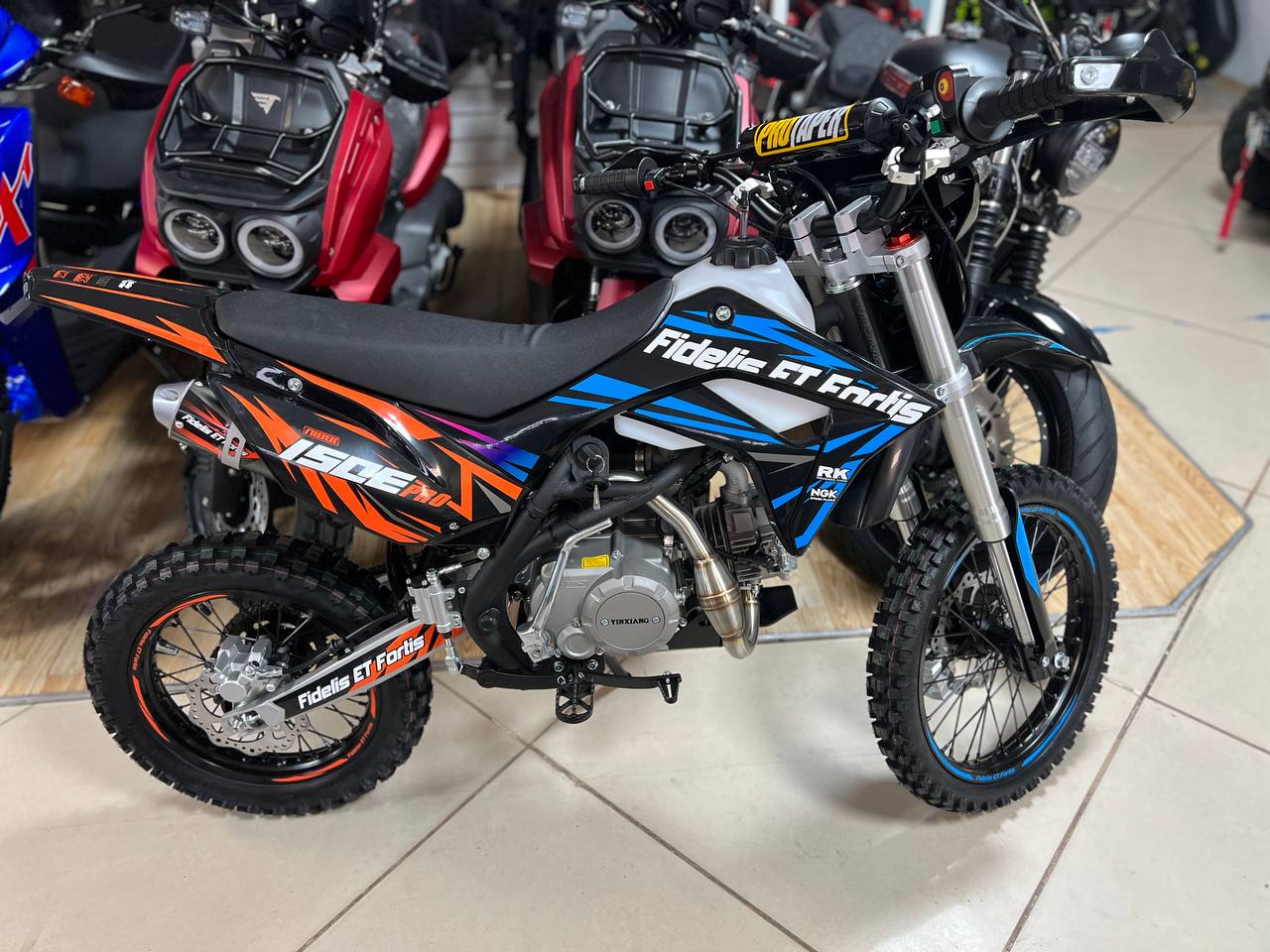 Мотоцикл (питбайк) PROMAX FIDET (ФАЙДЕТ) 190E PRO 17/14 в Вологде