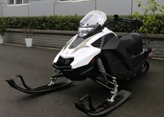 Снегоход ULAR 220 в Вологде