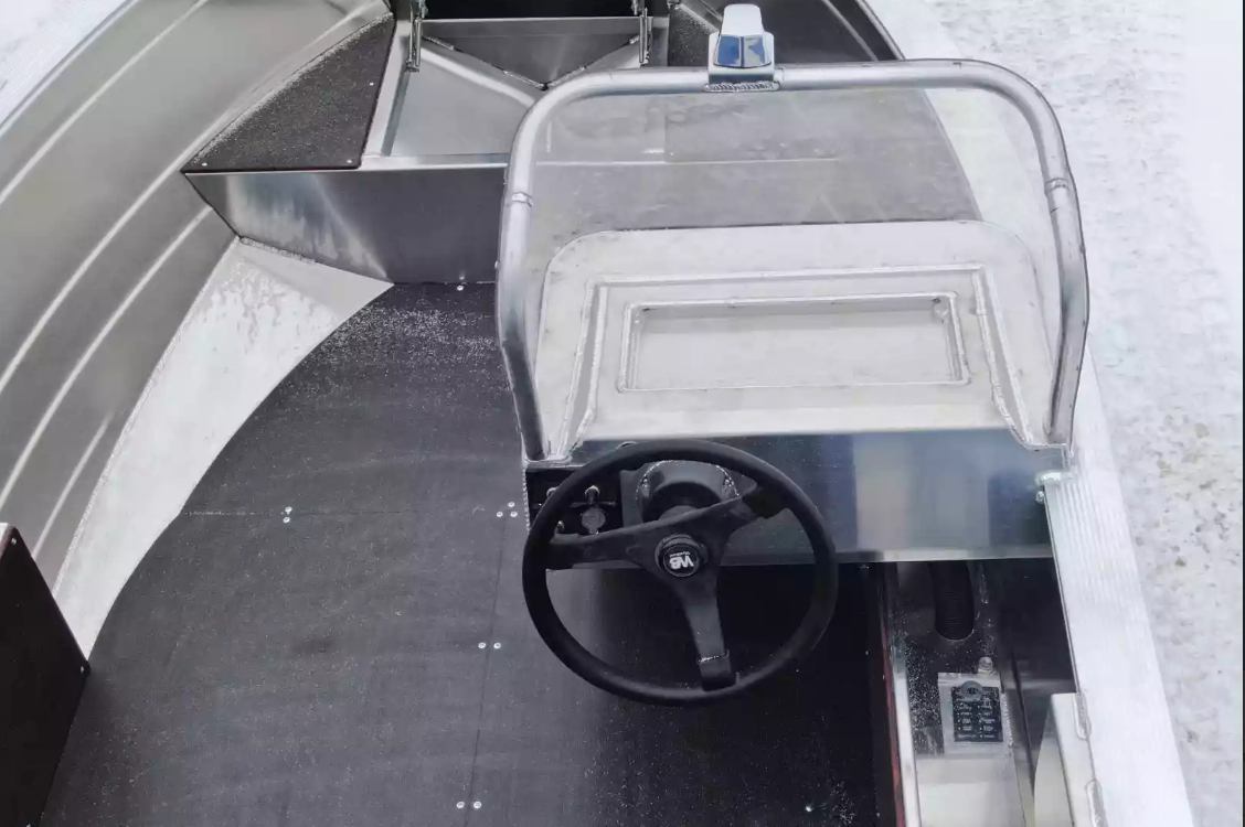 Алюминиевая лодка Неман-400 С в Вологде