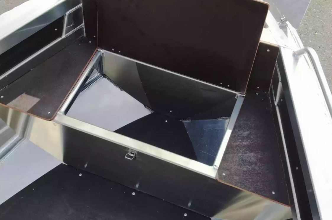 Алюминиевая лодка  Неман-480 Р в Вологде