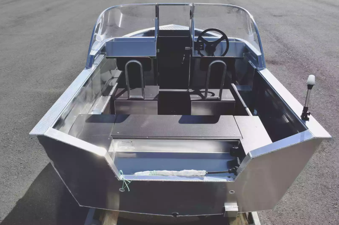 Алюминиевая лодка  Неман-400 DCM в Вологде