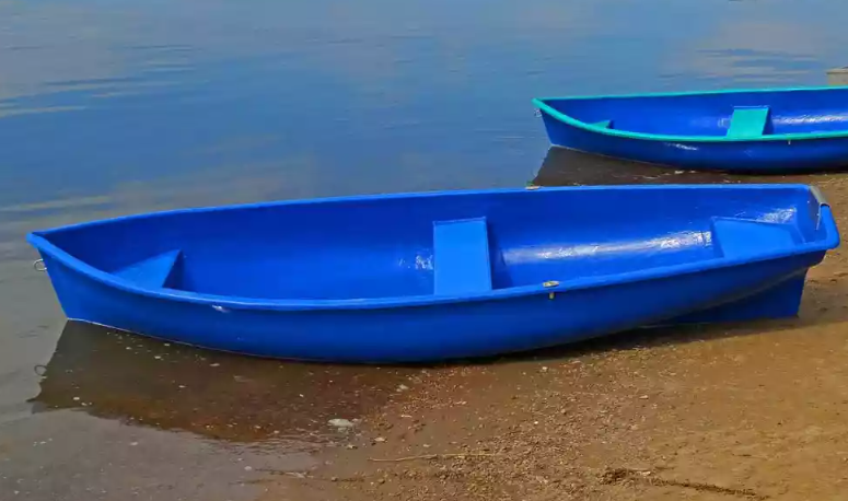 Стеклопластиковая лодка Омуль в Вологде