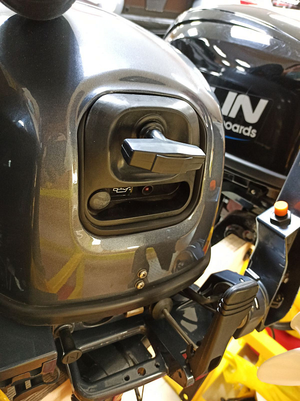 Лодочный мотор BREEZE F9,9S (4х тактный) в Вологде