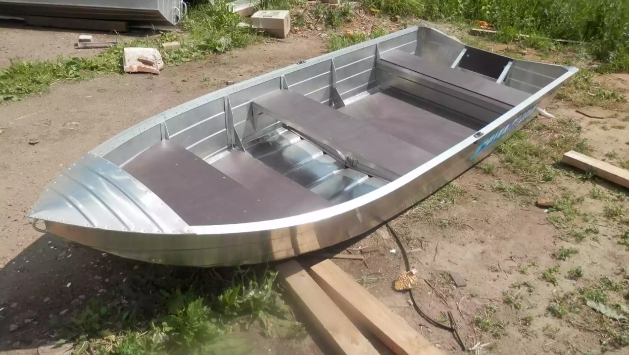 Алюминиевая лодка Вятка-Профи 32 в Вологде