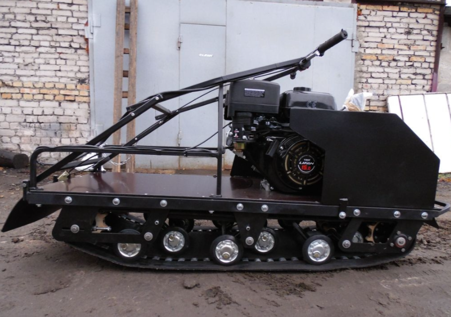 Мотобуксировщик AhtaR Зима 9 л/с с вариатором в Вологде