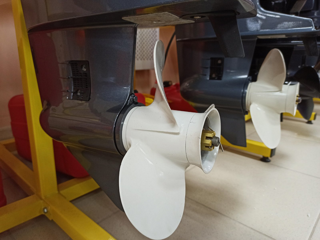 Лодочный мотор BREEZE T30S (2х тактный) в Вологде