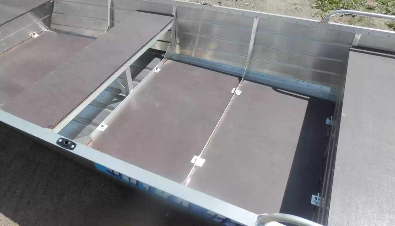 Алюминиевая лодка Вятка-Профи 32 в Вологде