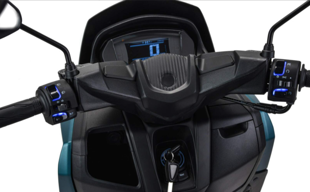 Скутер MOTOLAND (МОТОЛЕНД) VULKAN 150 в Вологде