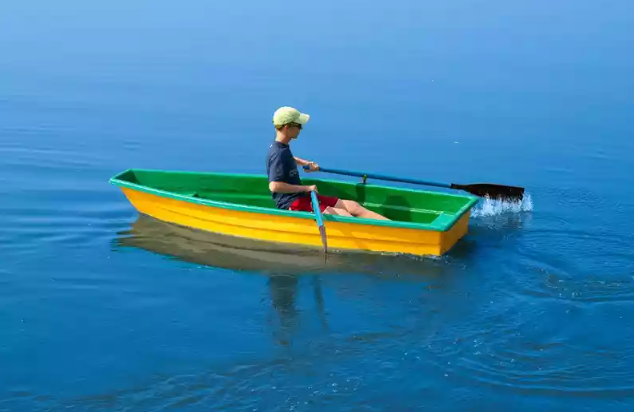 Стеклопластиковая лодка Малютка в Вологде