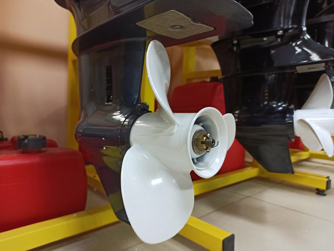 Лодочный мотор BREEZE F9,9S (4х тактный) в Вологде