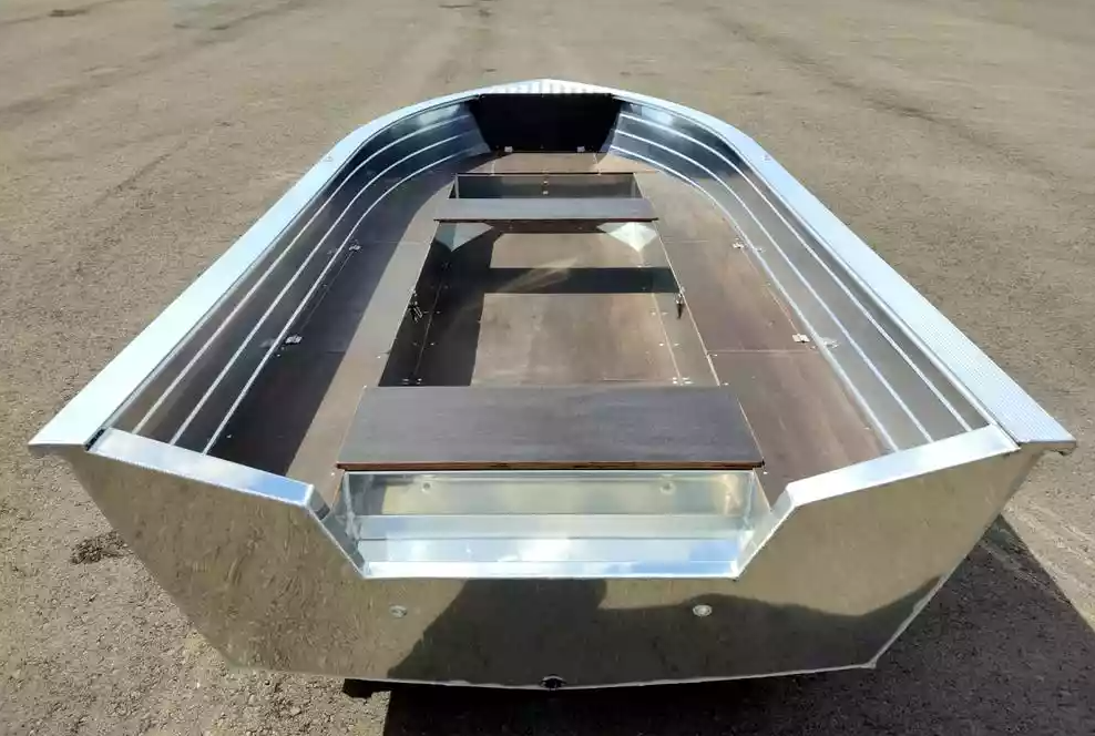 Алюминиевая лодка Неман-400 в Вологде