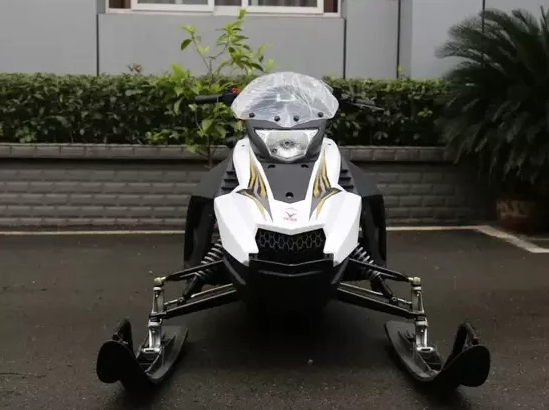 Снегоход ULAR 220 в Вологде