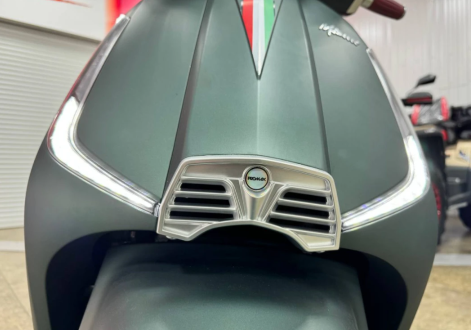 Скутер PROMAX Miami 240 (49) в Вологде