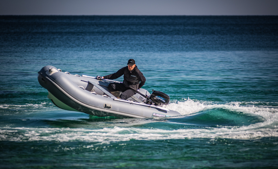 Лодка GLADIATOR RIB380AL в Вологде