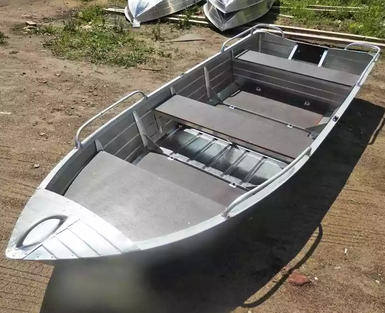 Алюминиевая лодка Вятка-Профи 37 в Вологде