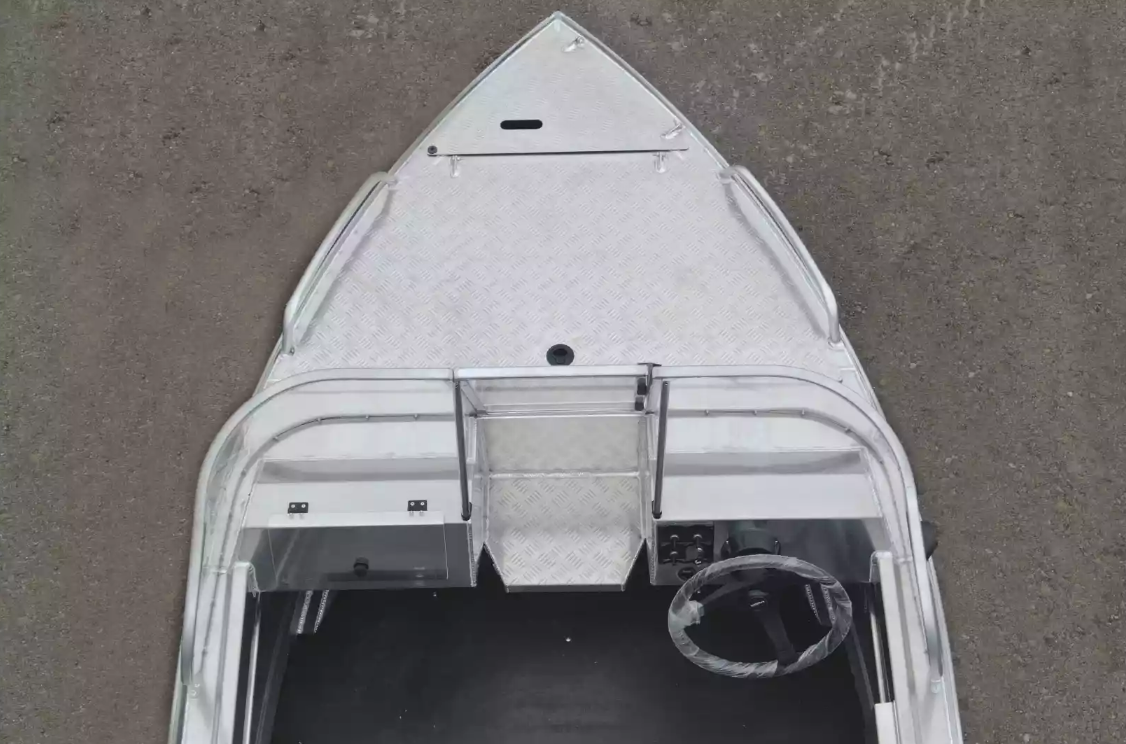 Алюминиевая лодка  Neman-400 PRO в Вологде