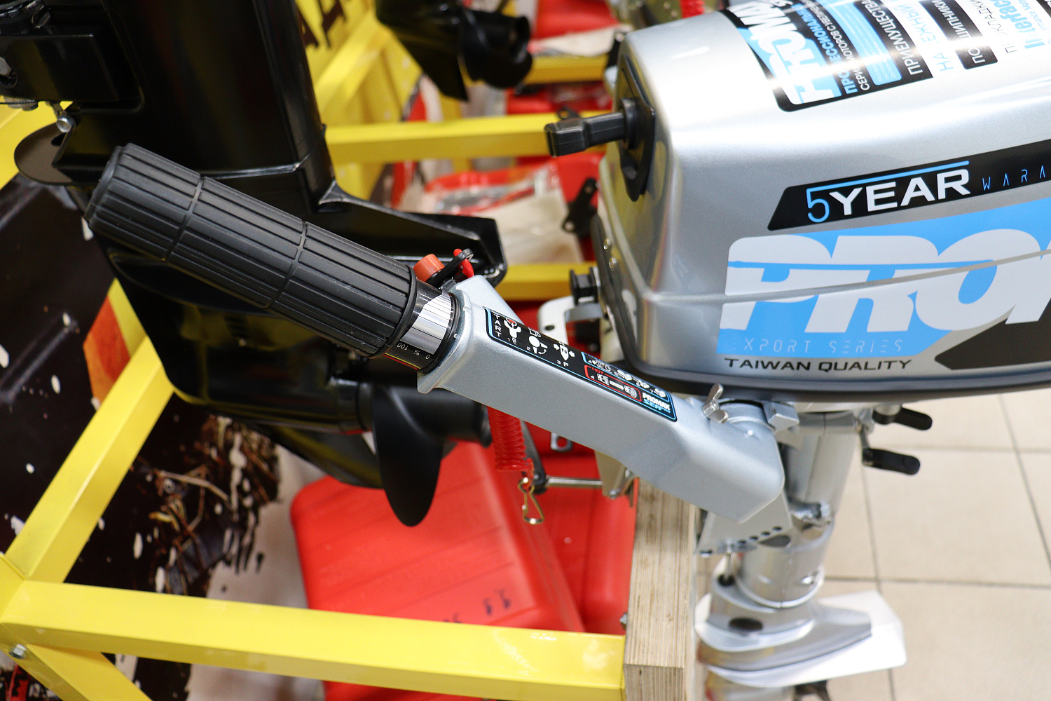 Лодочный мотор PROMAX SP5FHS (внешний бак 12 л) в Вологде