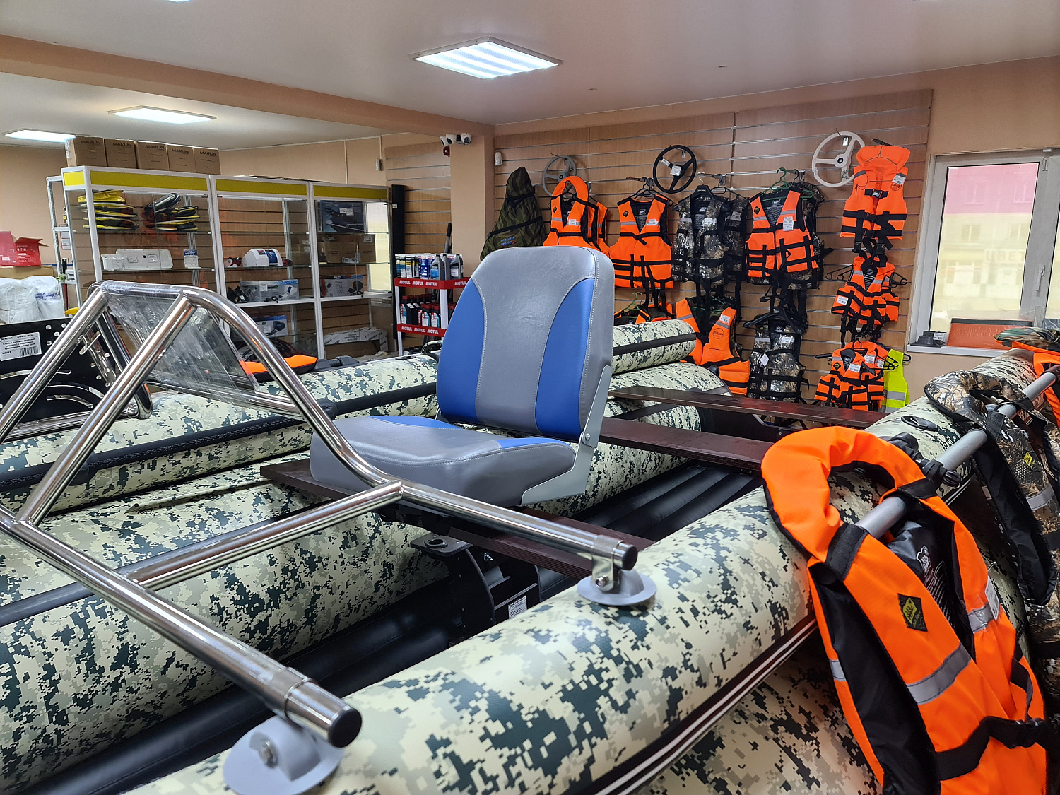 КРЕСЛО МЯГКОЕ РАСКЛАДНОЕ С ПОВОРОТНЫМ МЕХАНИЗМОМ ДЛЯ ЛОДОК в Вологде