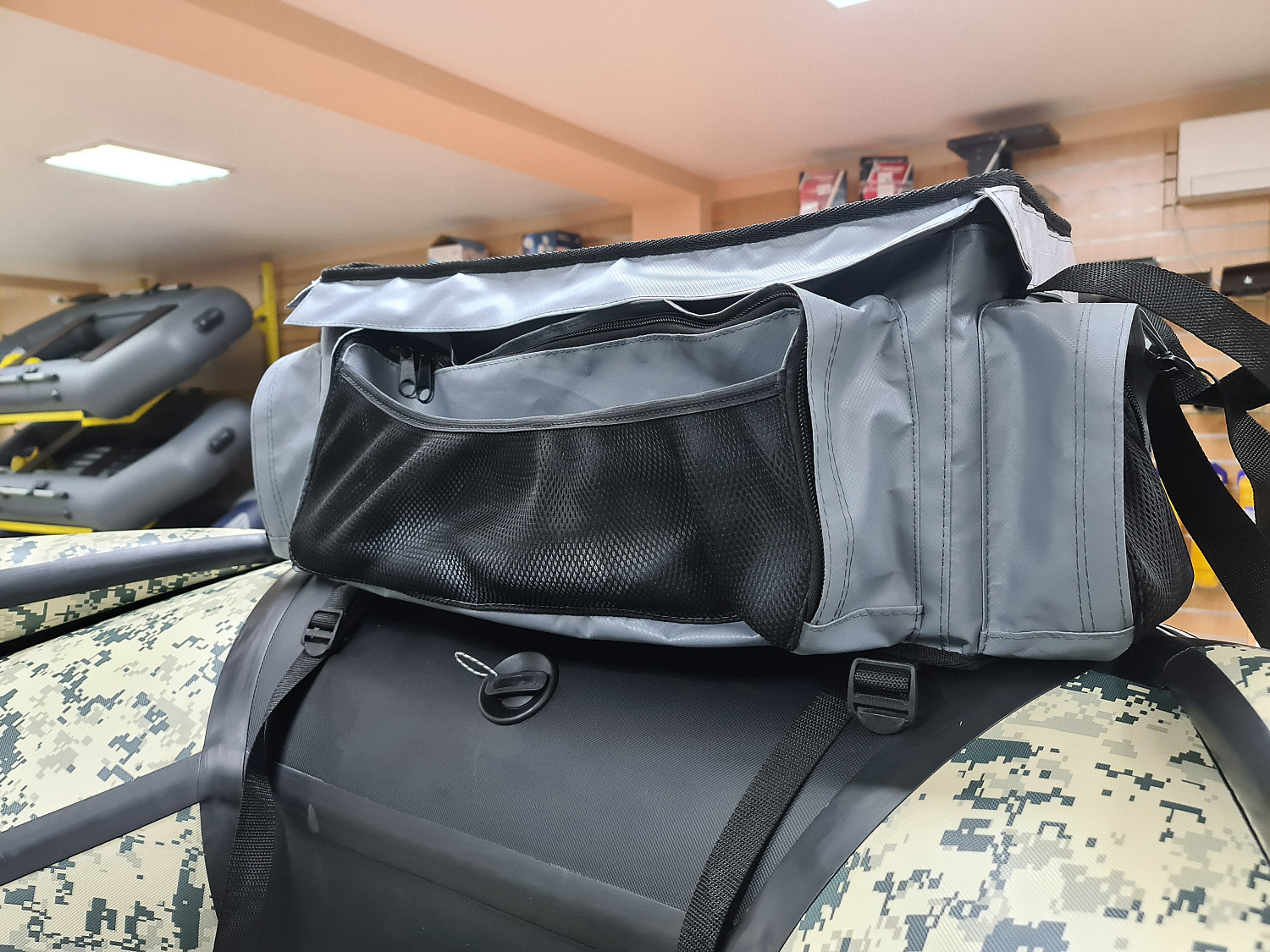 СУМКА ЛЮКС НА БАЛЛОН ДЛЯ ЛОДОК ПВХ 50Х25Х25 СМ в Вологде