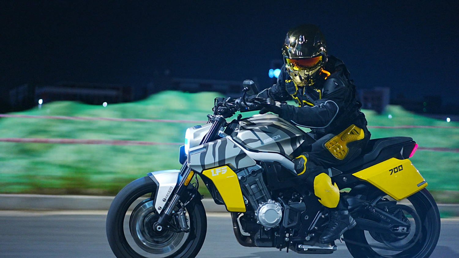 Мотоцикл Benda LFS 700 в Вологде