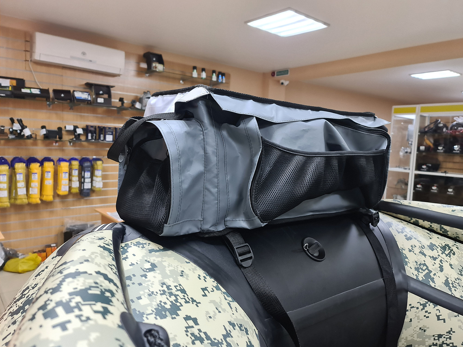 СУМКА ЛЮКС НА БАЛЛОН ДЛЯ ЛОДОК ПВХ 50Х25Х25 СМ в Вологде